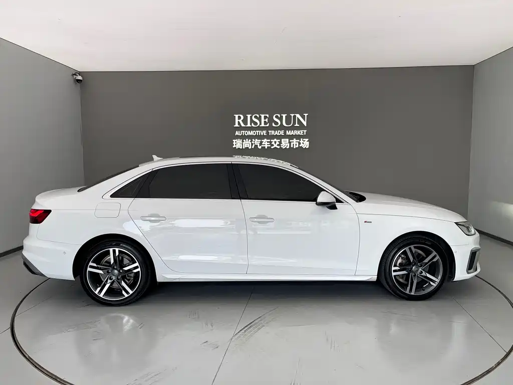 Audi A4L — миниатюра 8