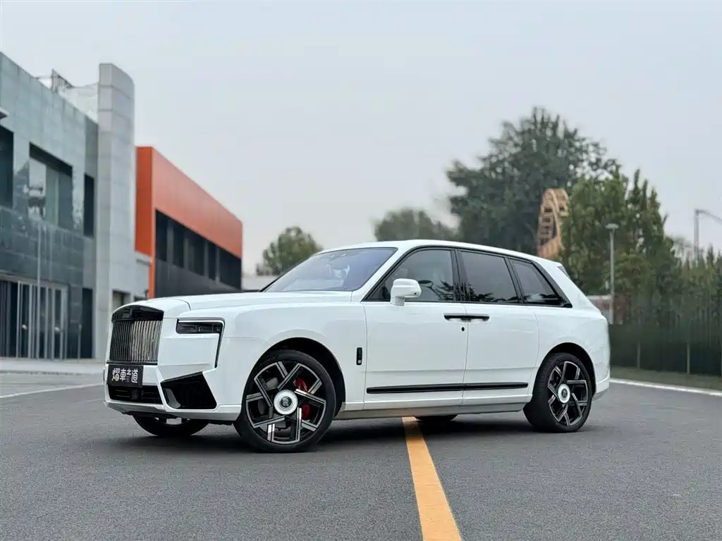 ROLLS-ROYCE CULLINAN