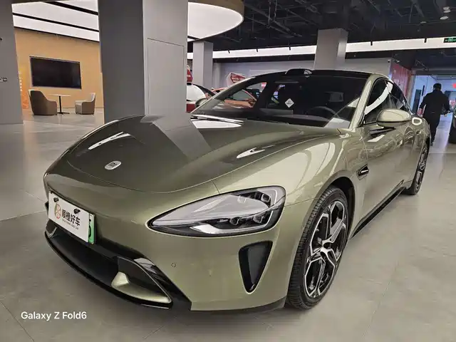 XIAOMI CAR XIAOMI SU7 2025