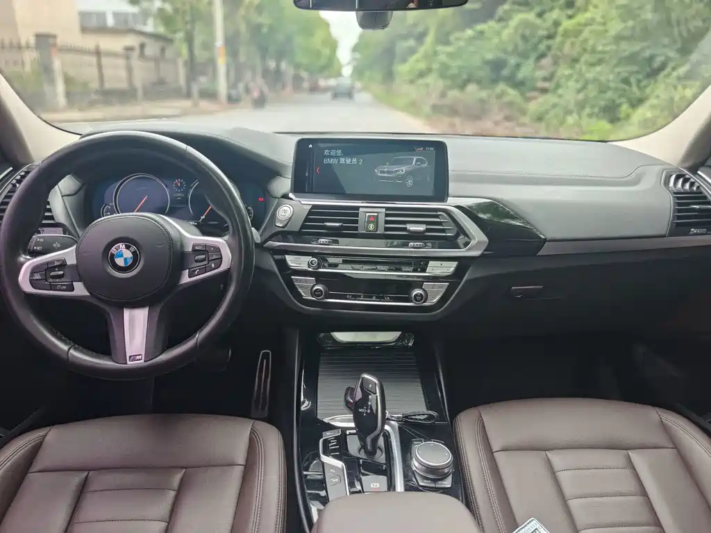 BMW X3 — миниатюра 7