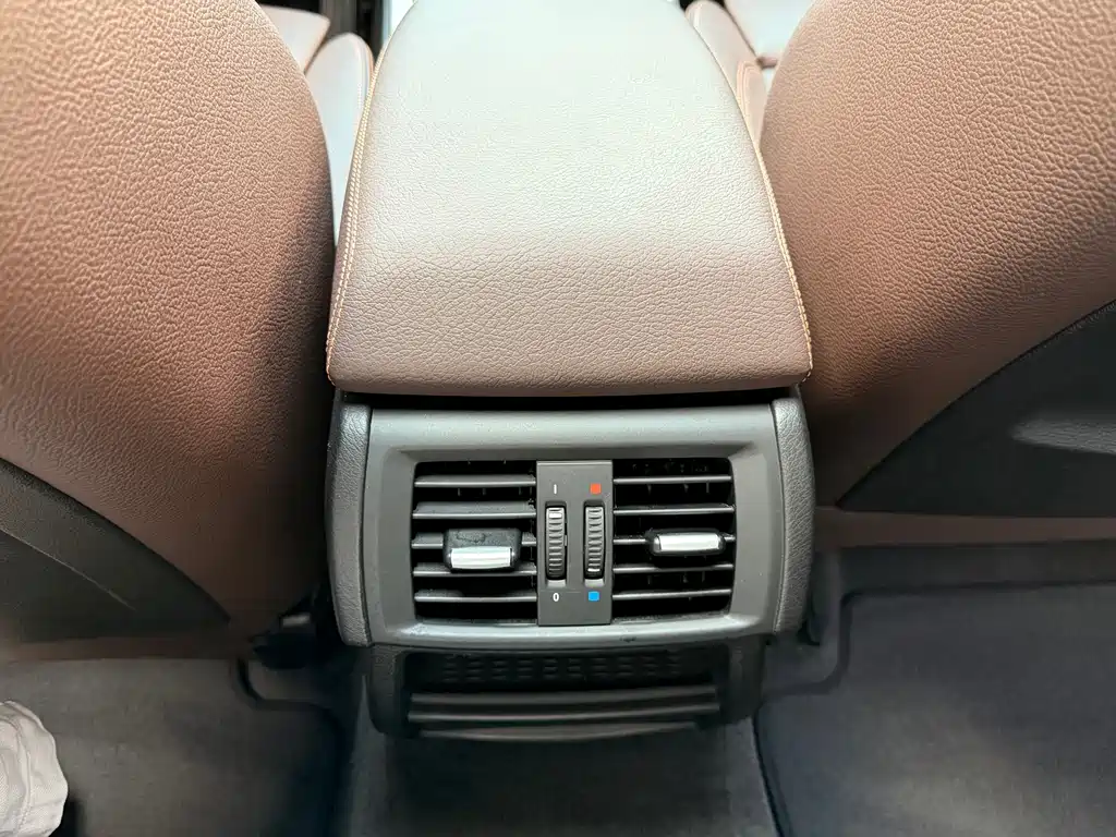 BMW X4 — миниатюра 13