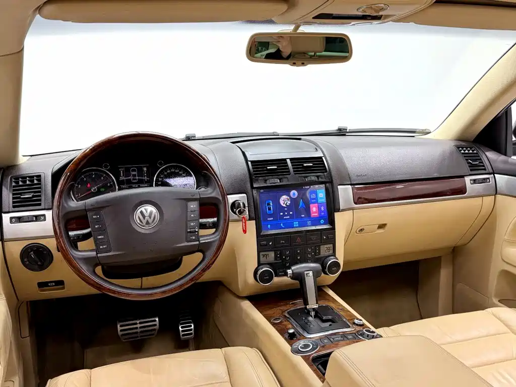 Volkswagen Touareg — миниатюра 15