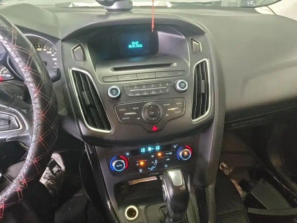 Ford Focus — миниатюра 18