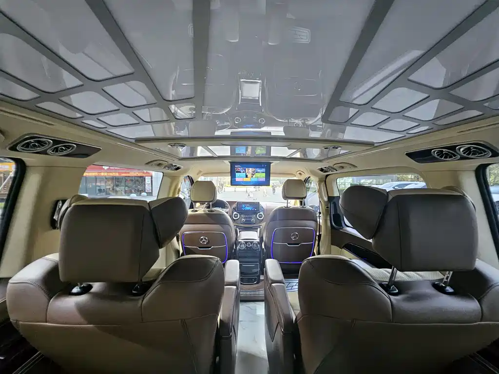 Mercedes-Benz Vito — миниатюра 26