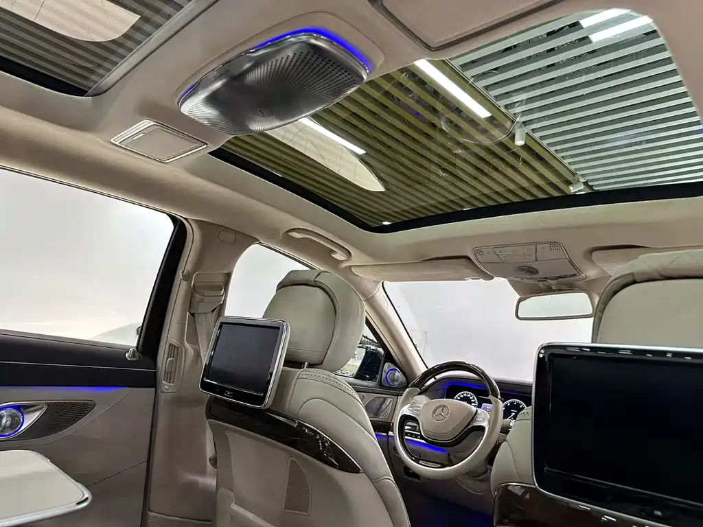 Mercedes-Benz S-Class — миниатюра 11