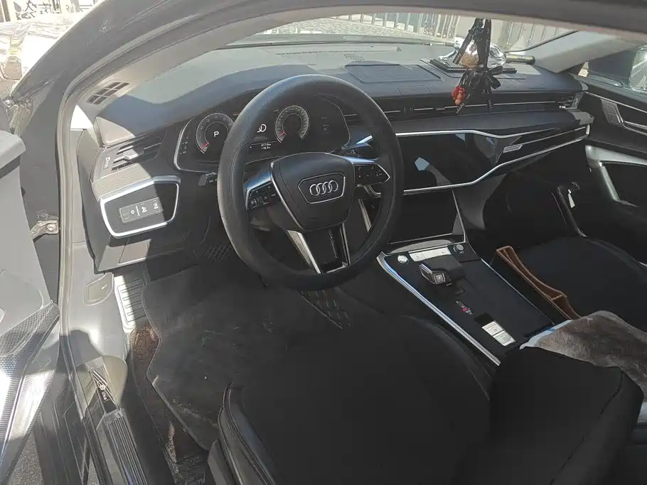 Audi A6L — миниатюра 12