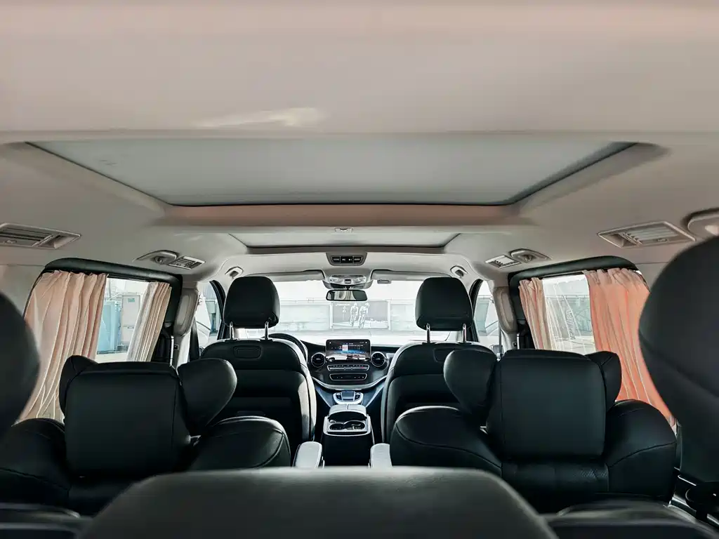 MERCEDES-BENZ V CLASS