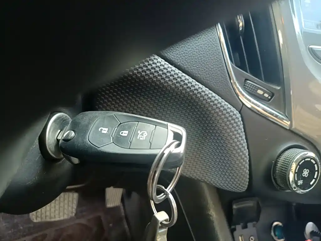 Chevrolet Cruze — миниатюра 9