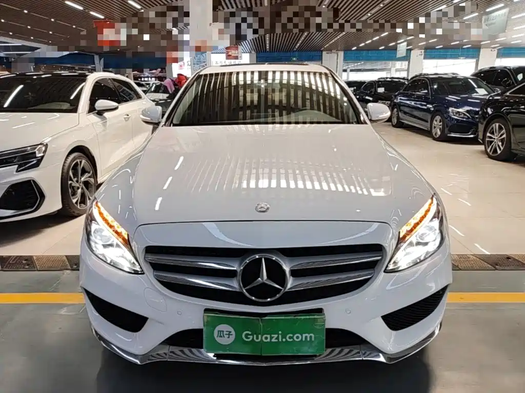 Mercedes-Benz C-Class — миниатюра 3
