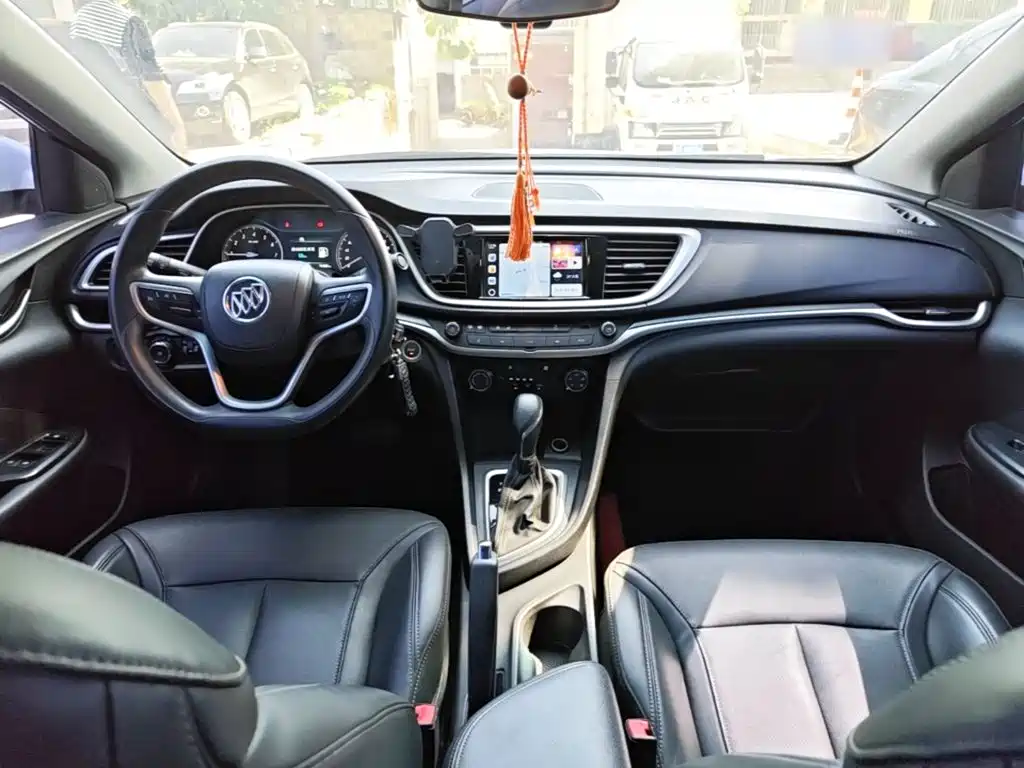 Buick Excelle — миниатюра 10