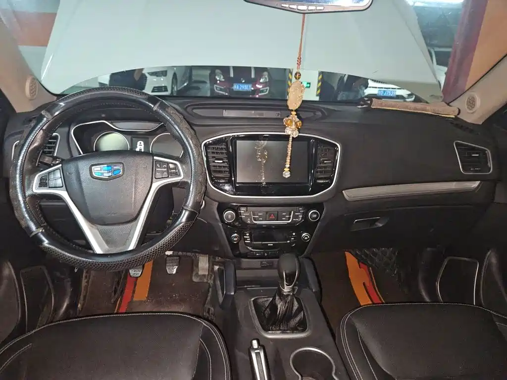 Geely Vision X6 — миниатюра 10