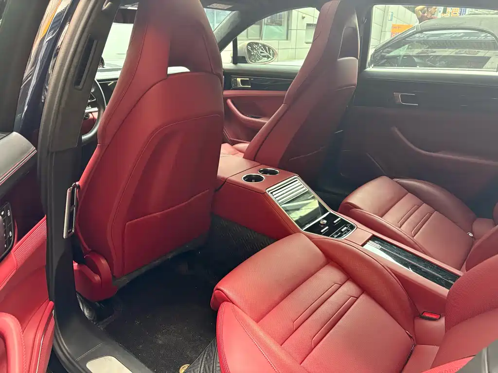 Porsche Panamera — миниатюра 4