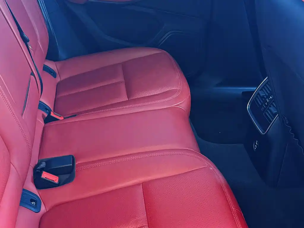 Porsche Macan — миниатюра 8