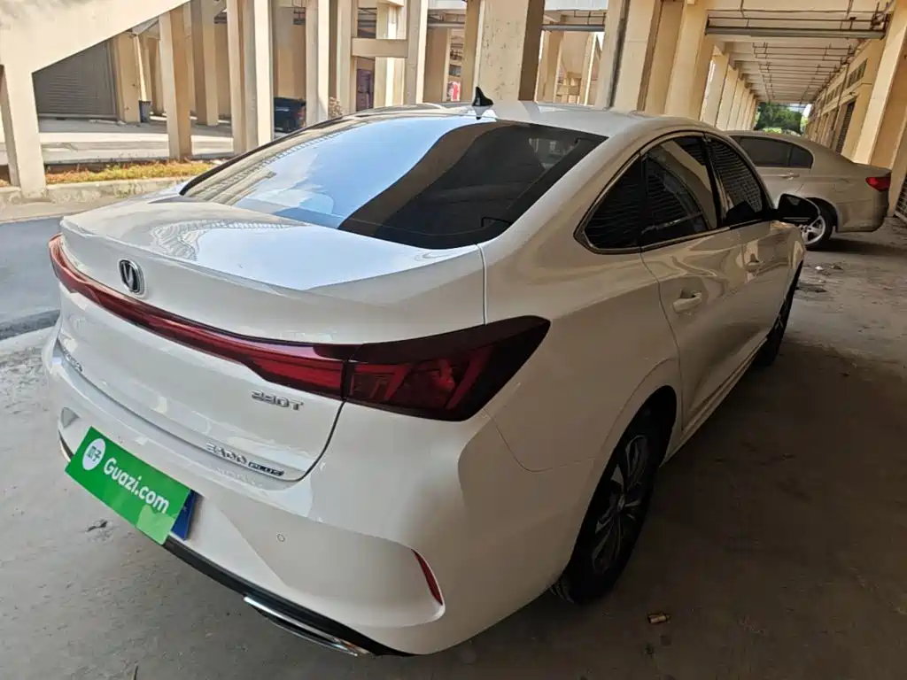 Changan Eado — миниатюра 7