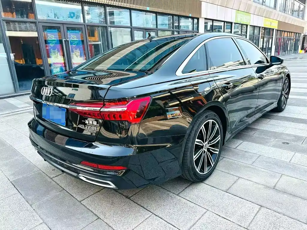 Audi A6L — миниатюра 7