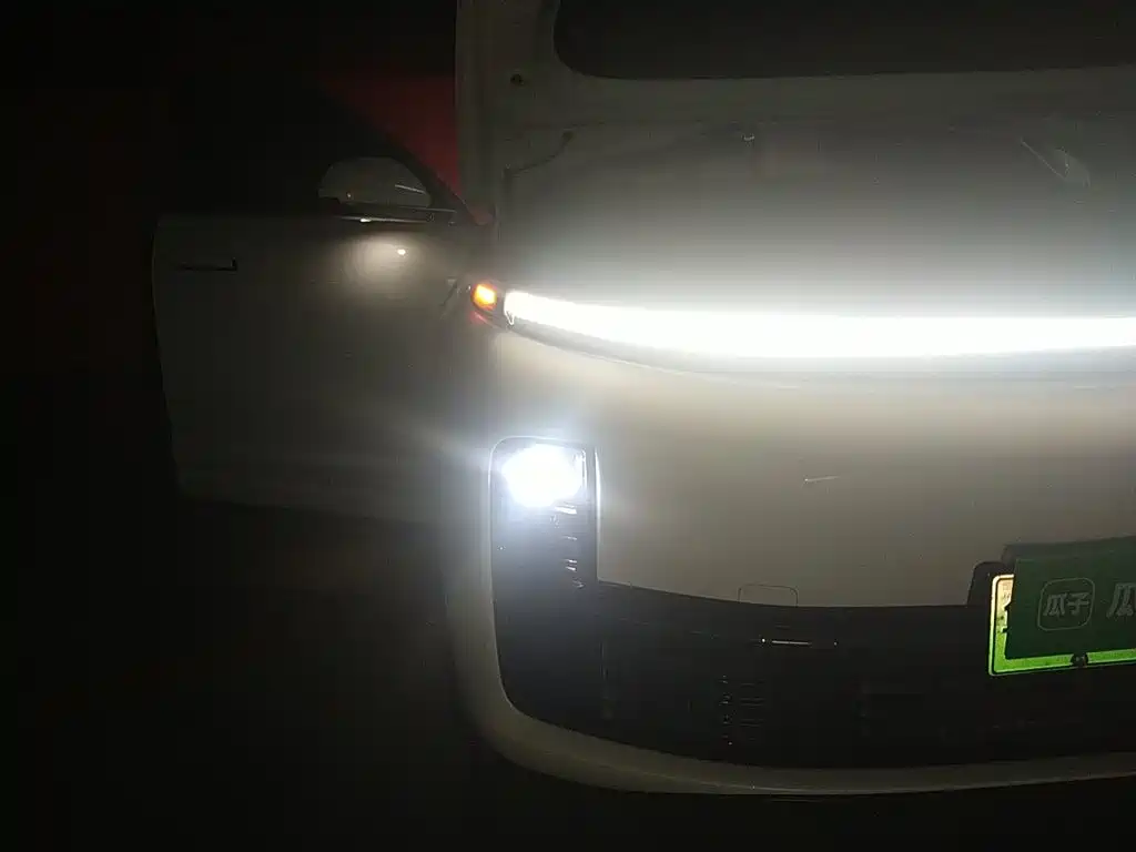 Li Auto Li L7 — миниатюра 7