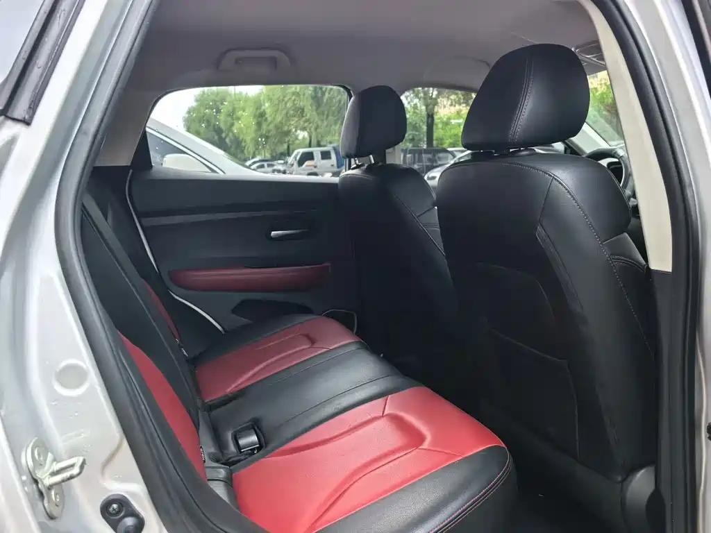 Haval H2s — миниатюра 9