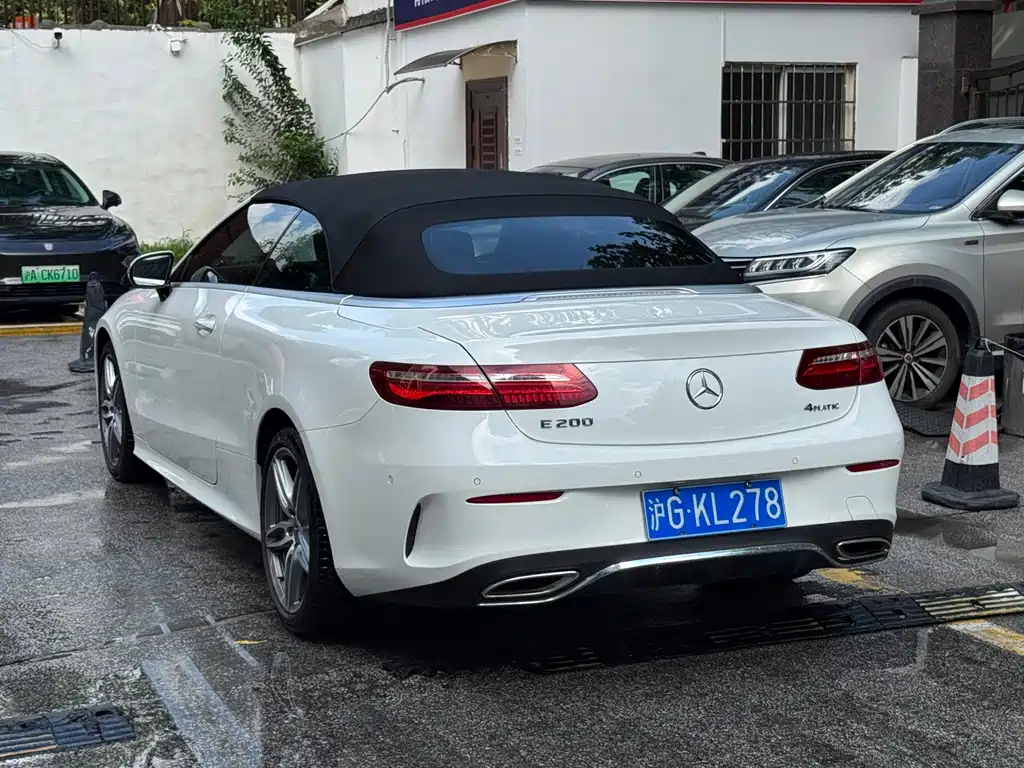 Mercedes-Benz E-Class (Import) — миниатюра 4