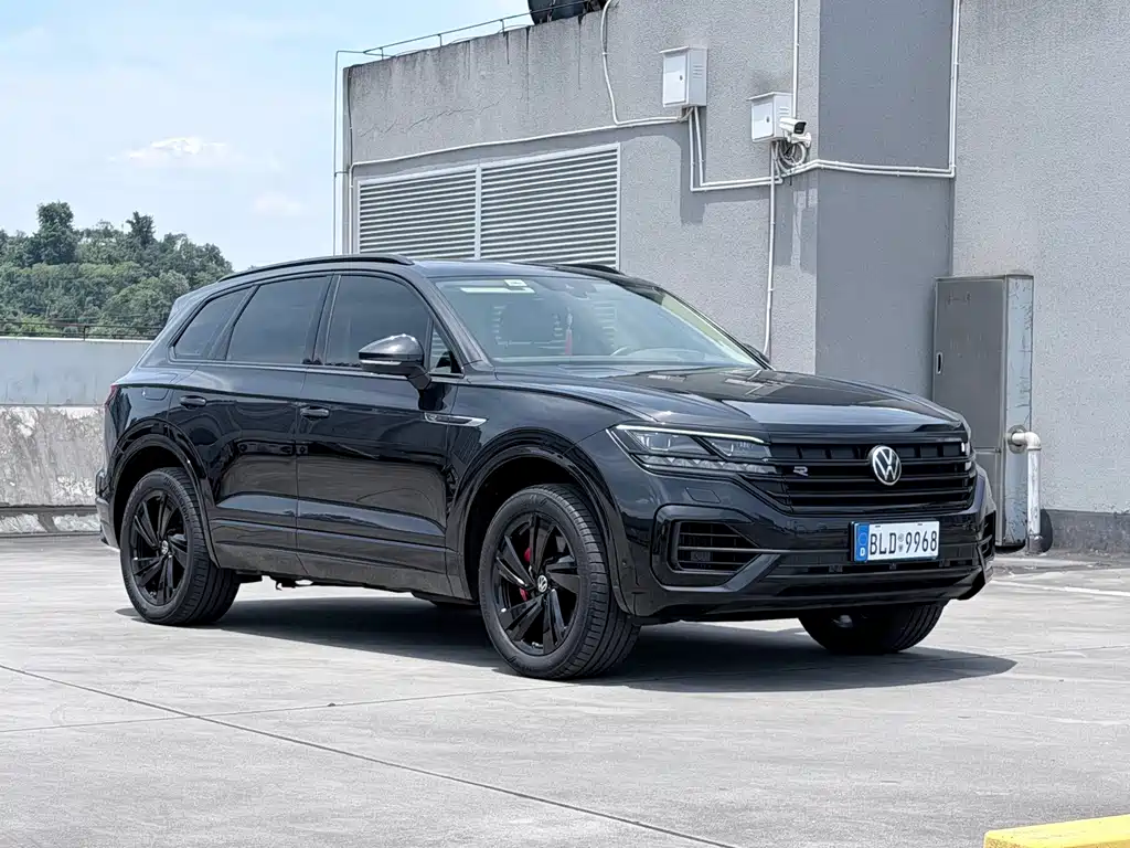 Volkswagen Touareg — миниатюра 3