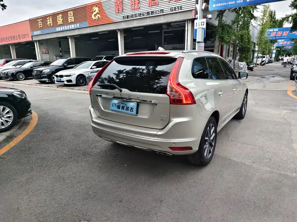 Volvo XC60 — миниатюра 7