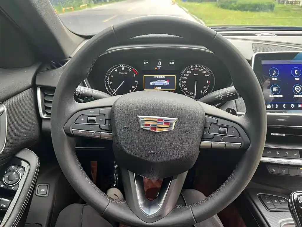 Cadillac CT5 — миниатюра 18