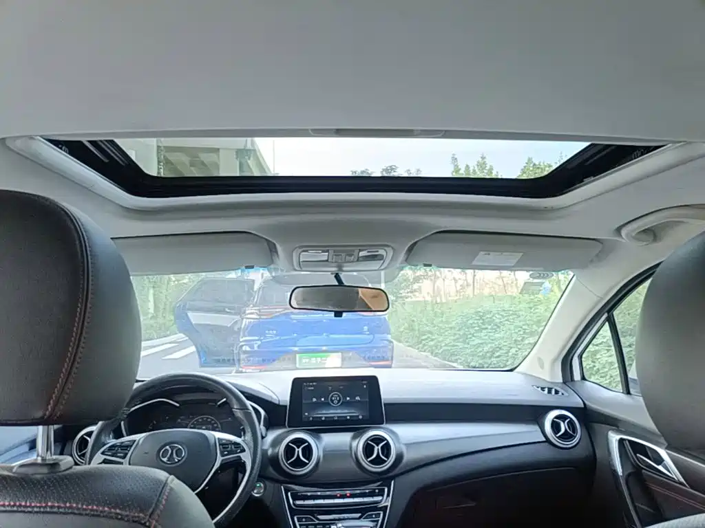 BAIC Senova D50 — миниатюра 18