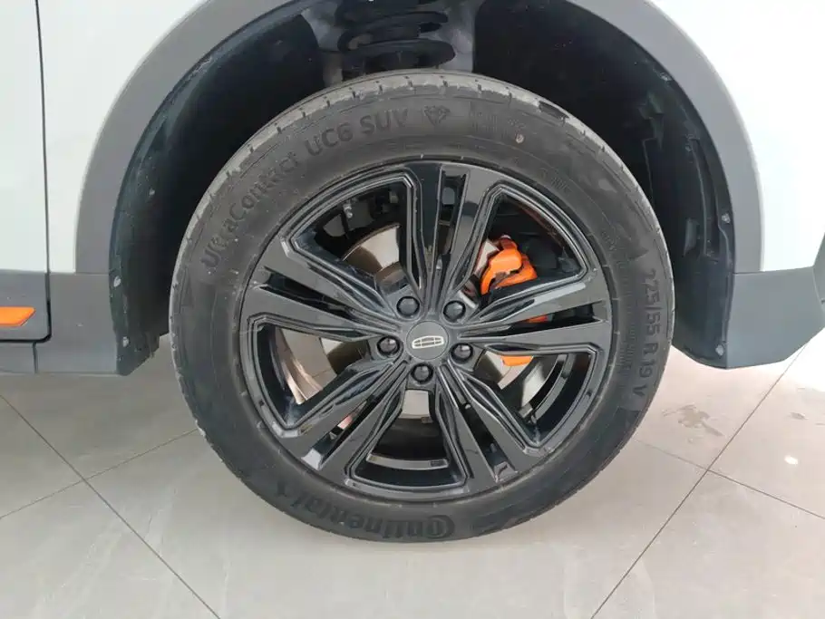 Geely Boyue — миниатюра 6