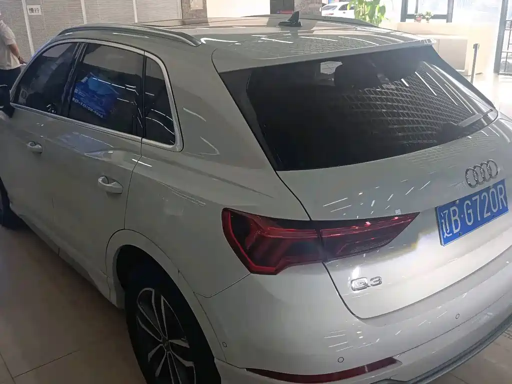 Audi Q3 — миниатюра 5