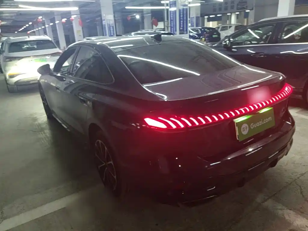 Audi A5L — миниатюра 4