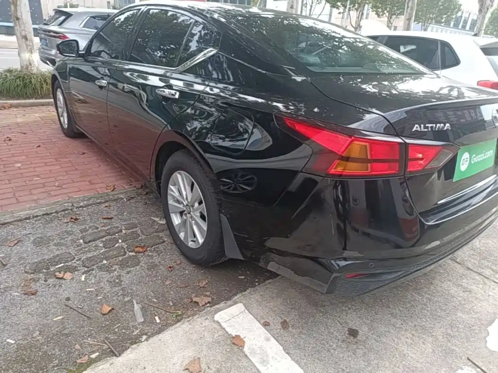 Nissan Teana — миниатюра 5