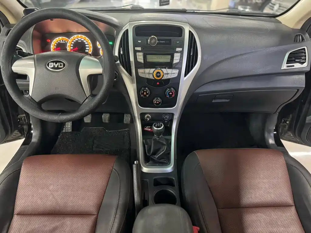 BYD F3 — миниатюра 5