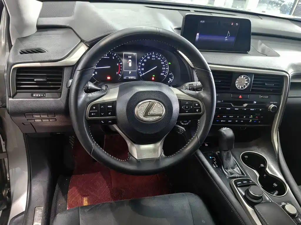 Lexus RX — миниатюра 7
