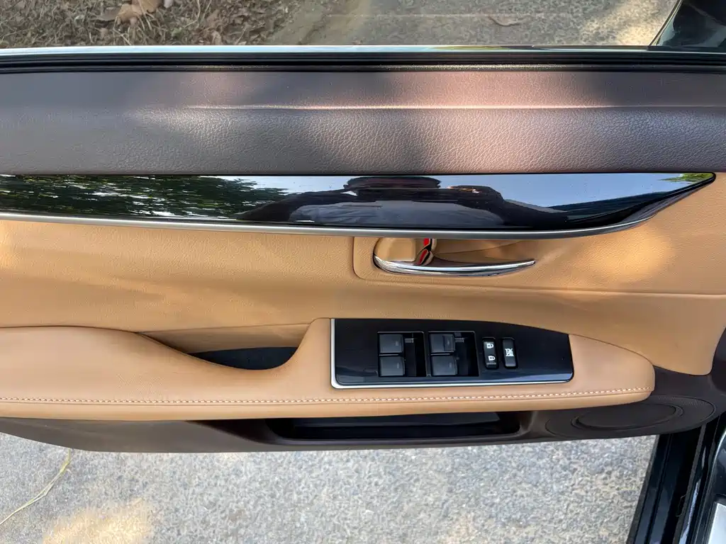 Lexus ES — миниатюра 19