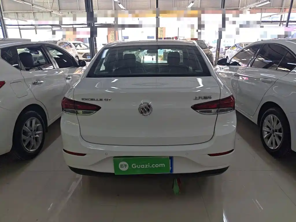 Buick Excelle — миниатюра 6