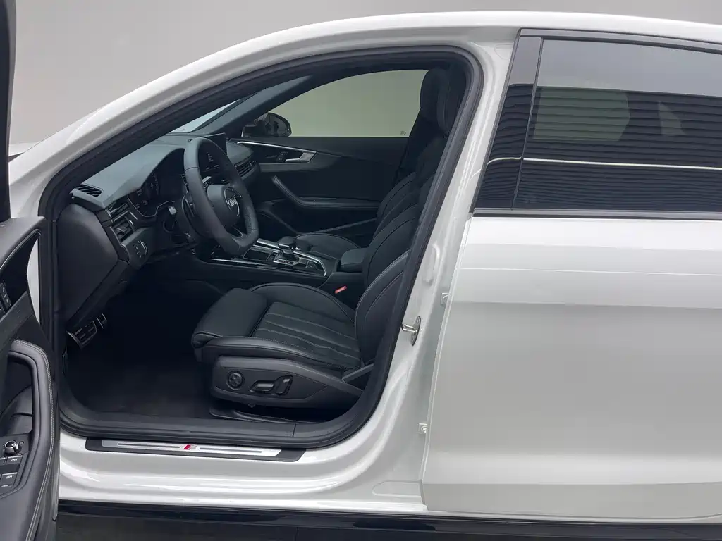 Audi A4L — миниатюра 16