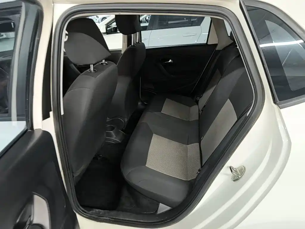 Volkswagen Polo — миниатюра 17