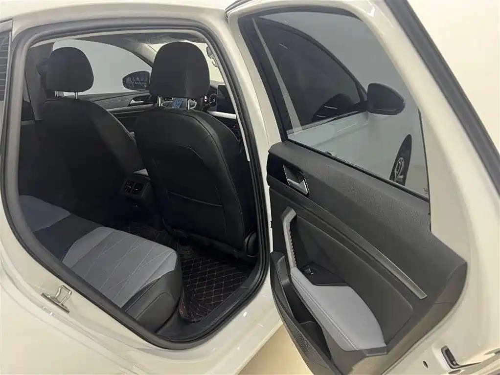 Volkswagen Lavida 2024 1.5L AT