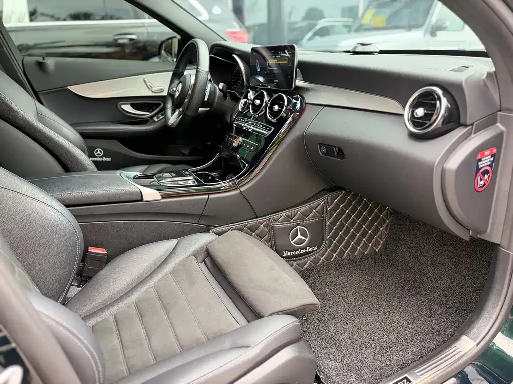 Mercedes-Benz C-Class — миниатюра 26