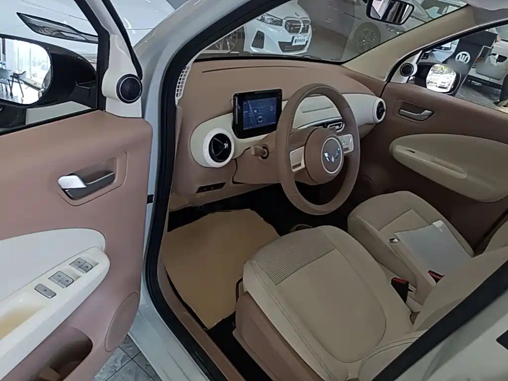 Wuling MINIEV — миниатюра 16