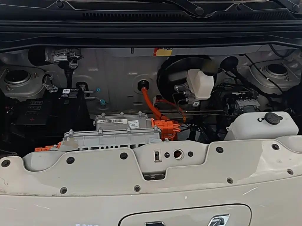 Wuling MINIEV — миниатюра 20