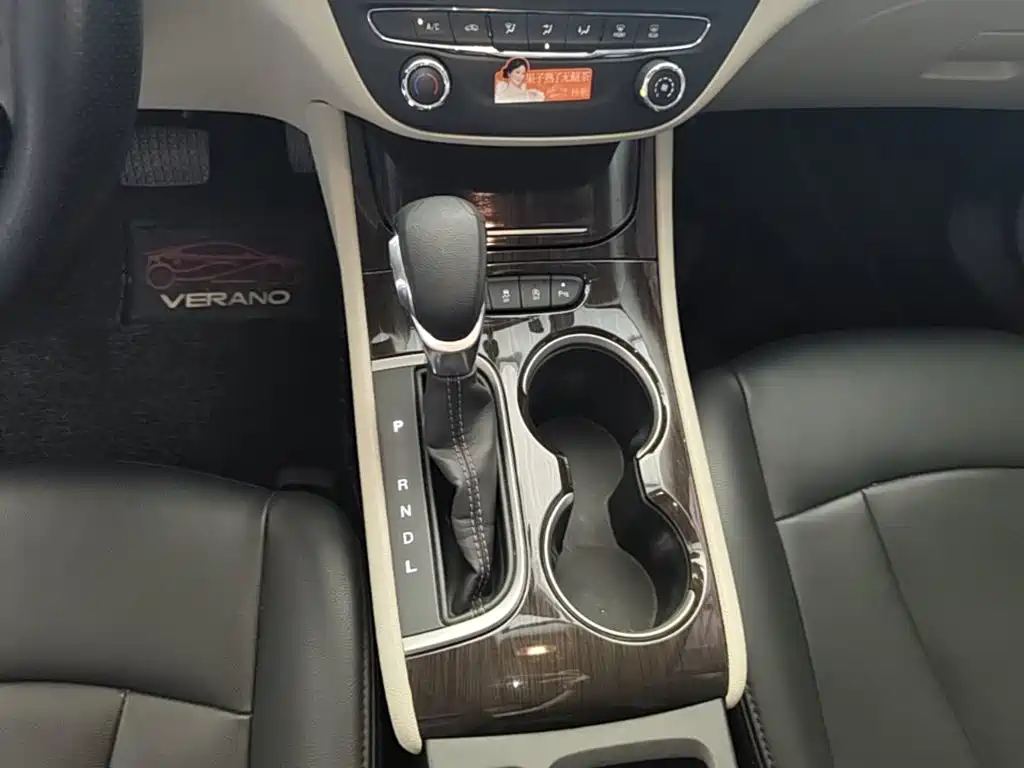 Buick Verano — миниатюра 14