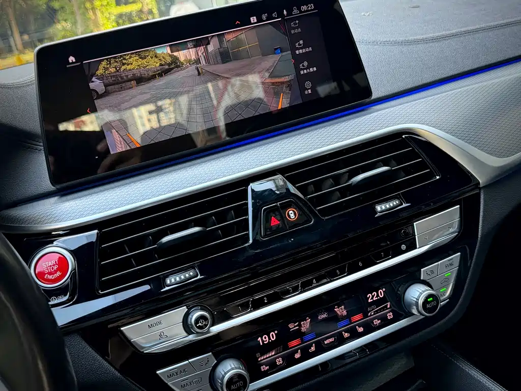 BMW 5 Series (Import) — миниатюра 20