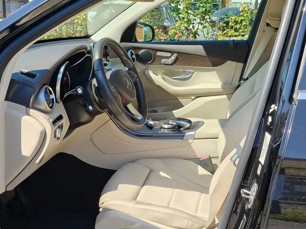 Mercedes-Benz GLC — миниатюра 13