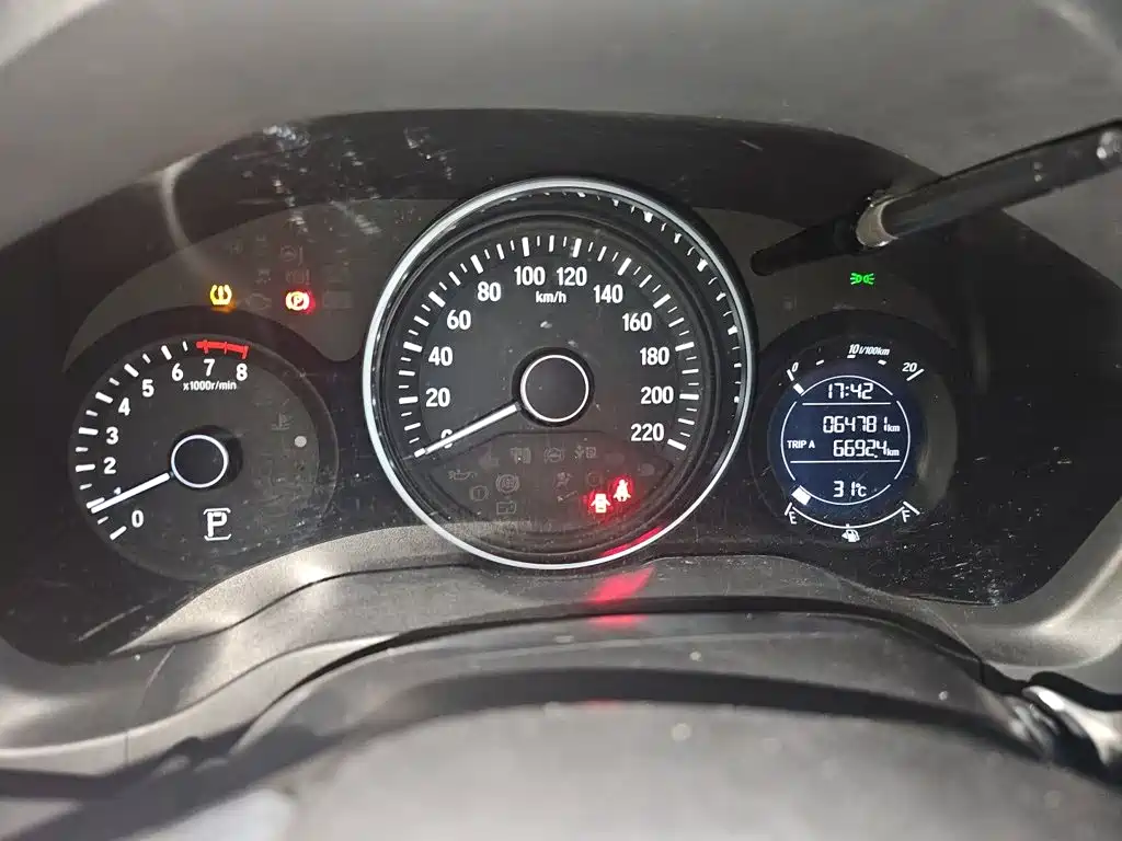 Honda Vezel — миниатюра 12