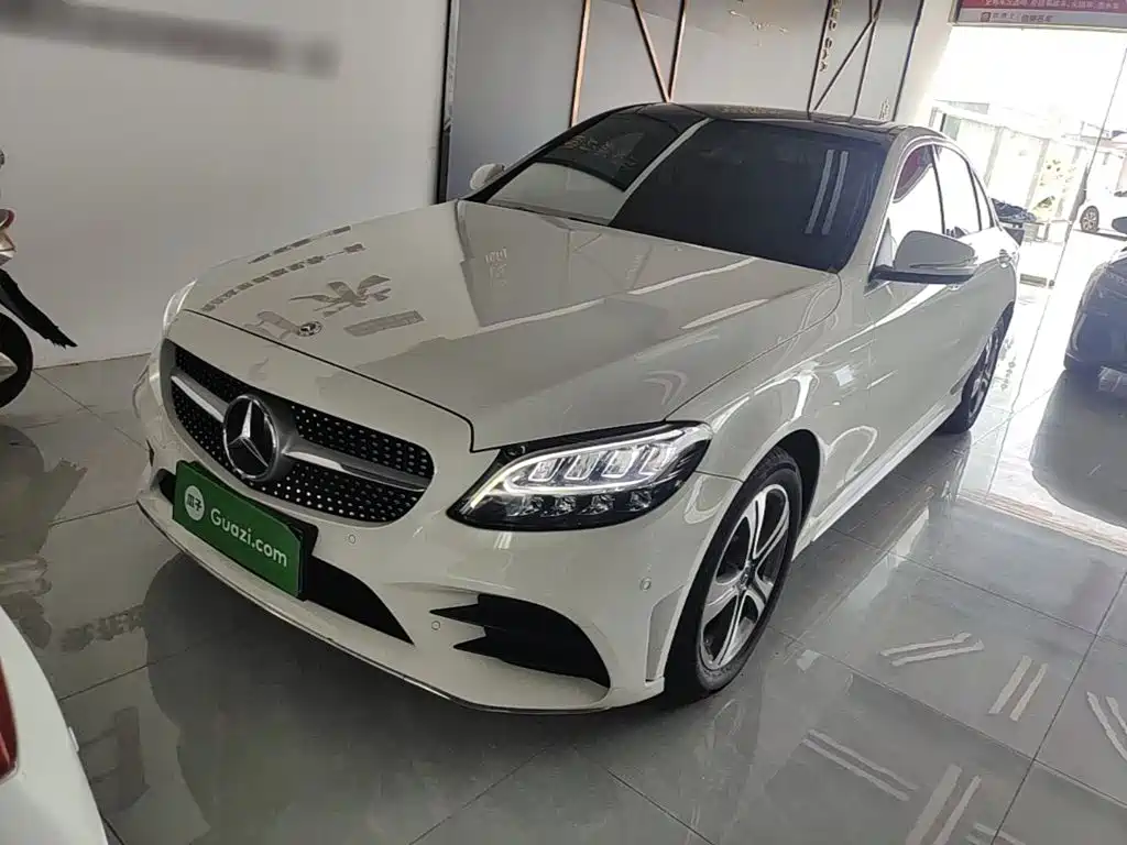 Mercedes-Benz C-Class — миниатюра 2
