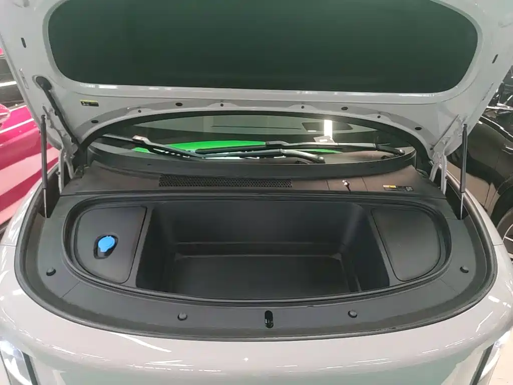 Li Auto Li i6 — миниатюра 20