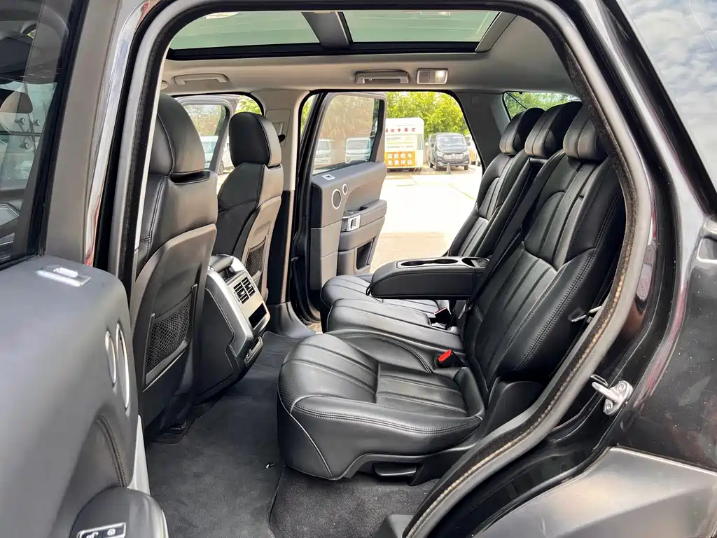Land Rover Sport — миниатюра 18