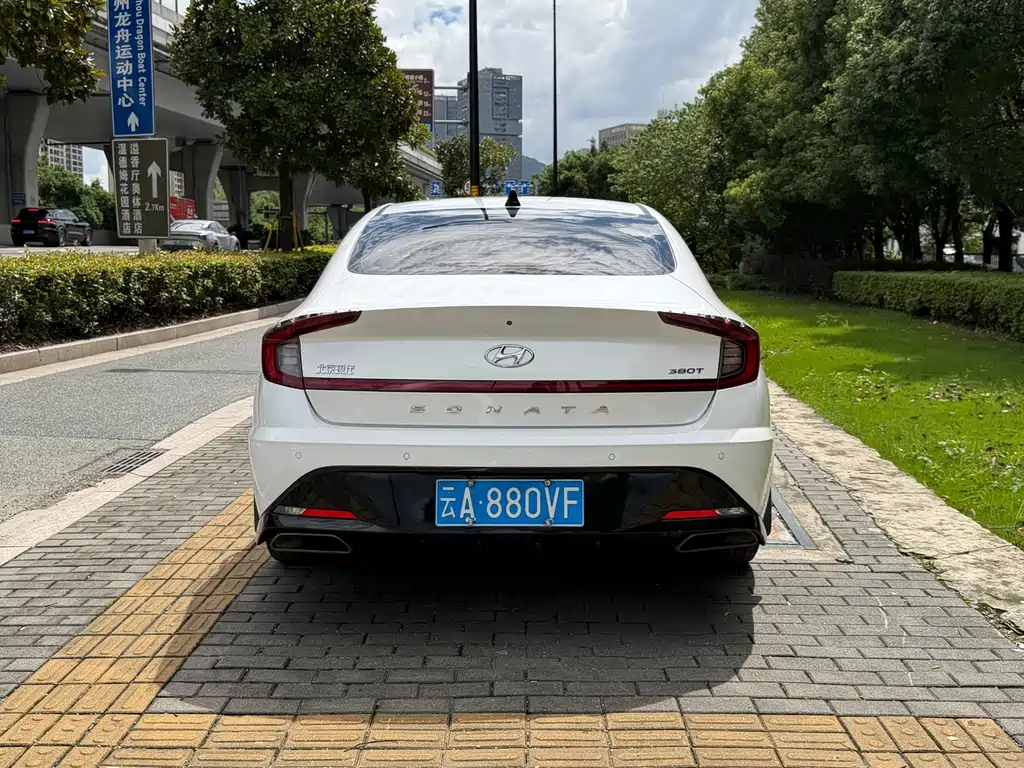Hyundai Sonata — миниатюра 4