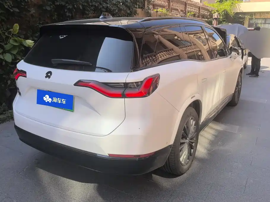 NIO ES8 — миниатюра 3