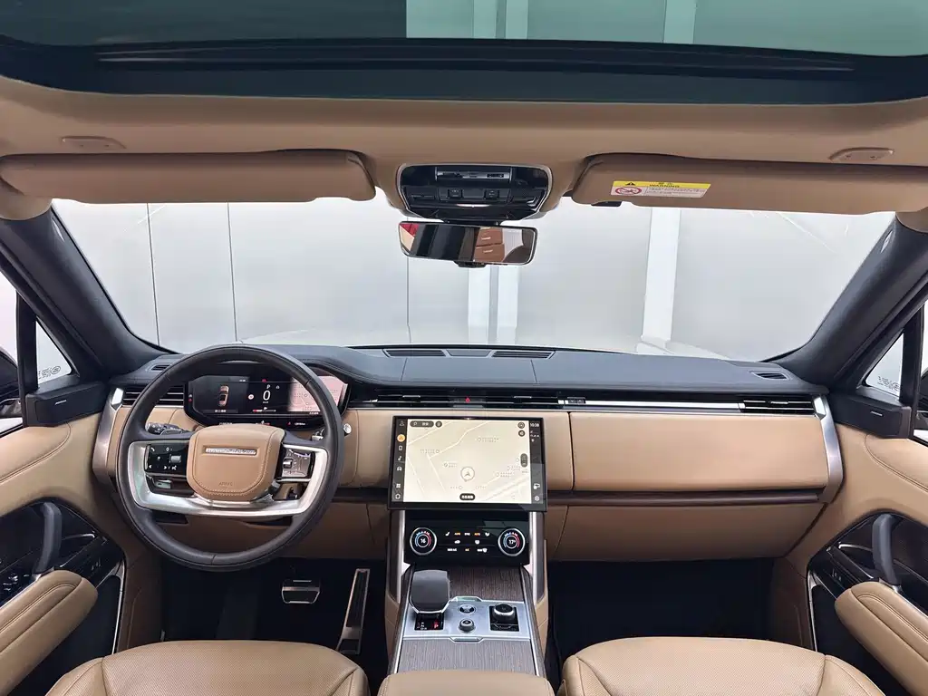 Land Rover Range Rover — миниатюра 4